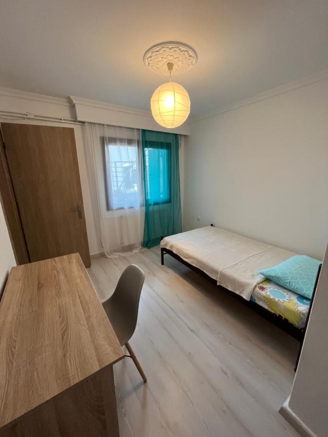 Nantia Apartment Myrina